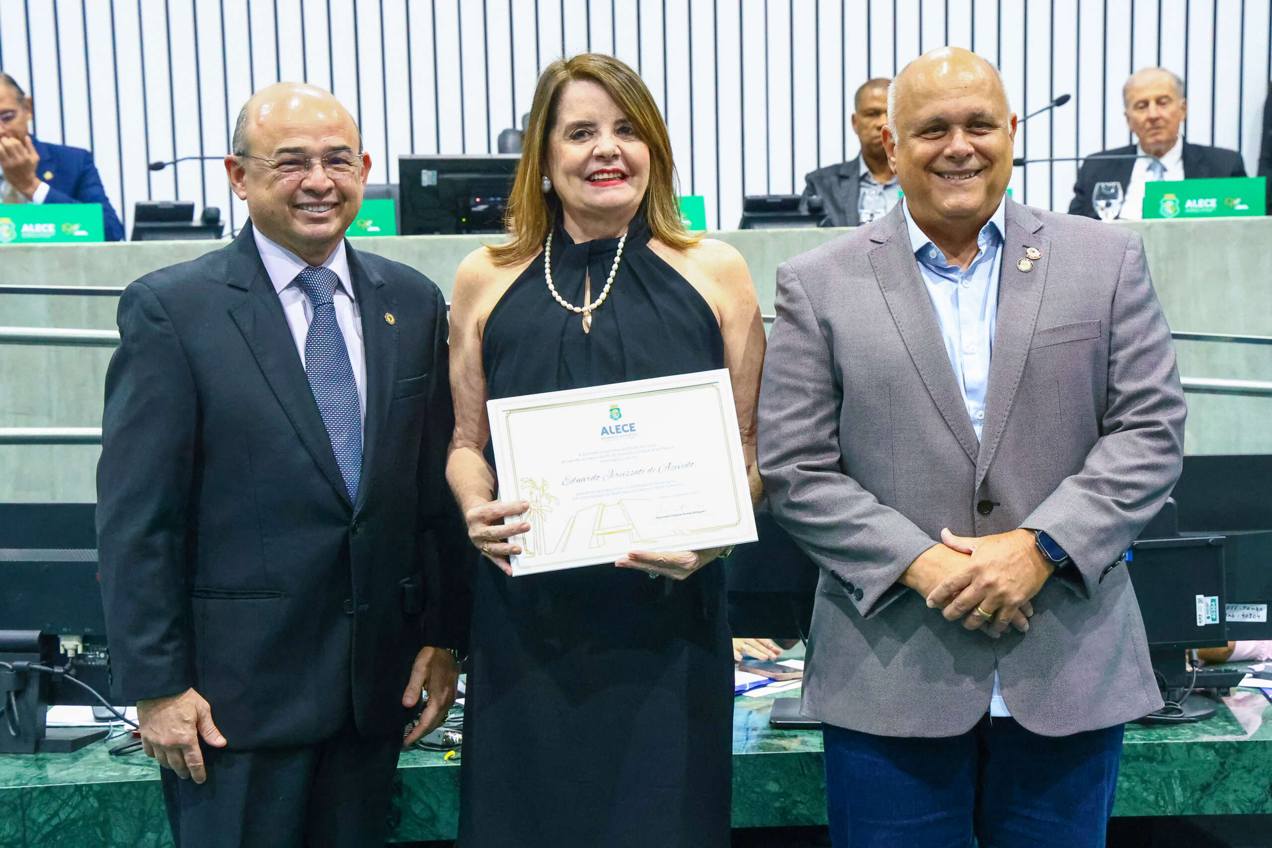 Jucec recebe homenagem pelo Dia Estadual do Representante Comercial